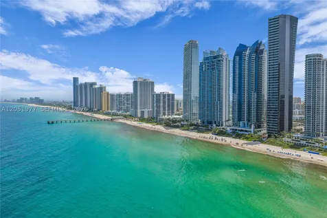 17121 Collins Avenue Sunny Isles Beach FL 33160
