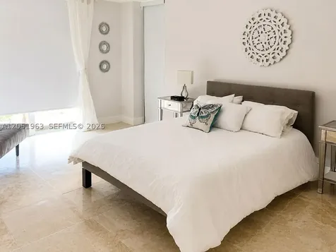 5701 Collins Avenue Miami Beach FL 33140