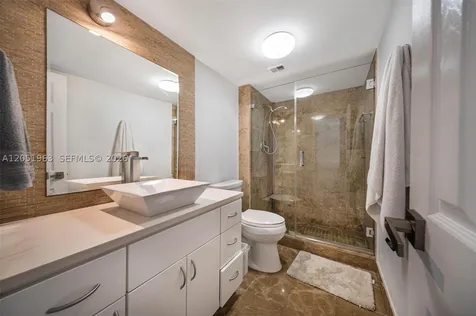 5701 Collins Avenue Miami Beach FL 33140
