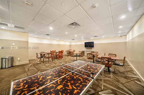 5701 Collins Avenue Miami Beach FL 33140