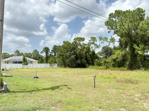 2812 SW 33 Lehigh Acres FL 33976