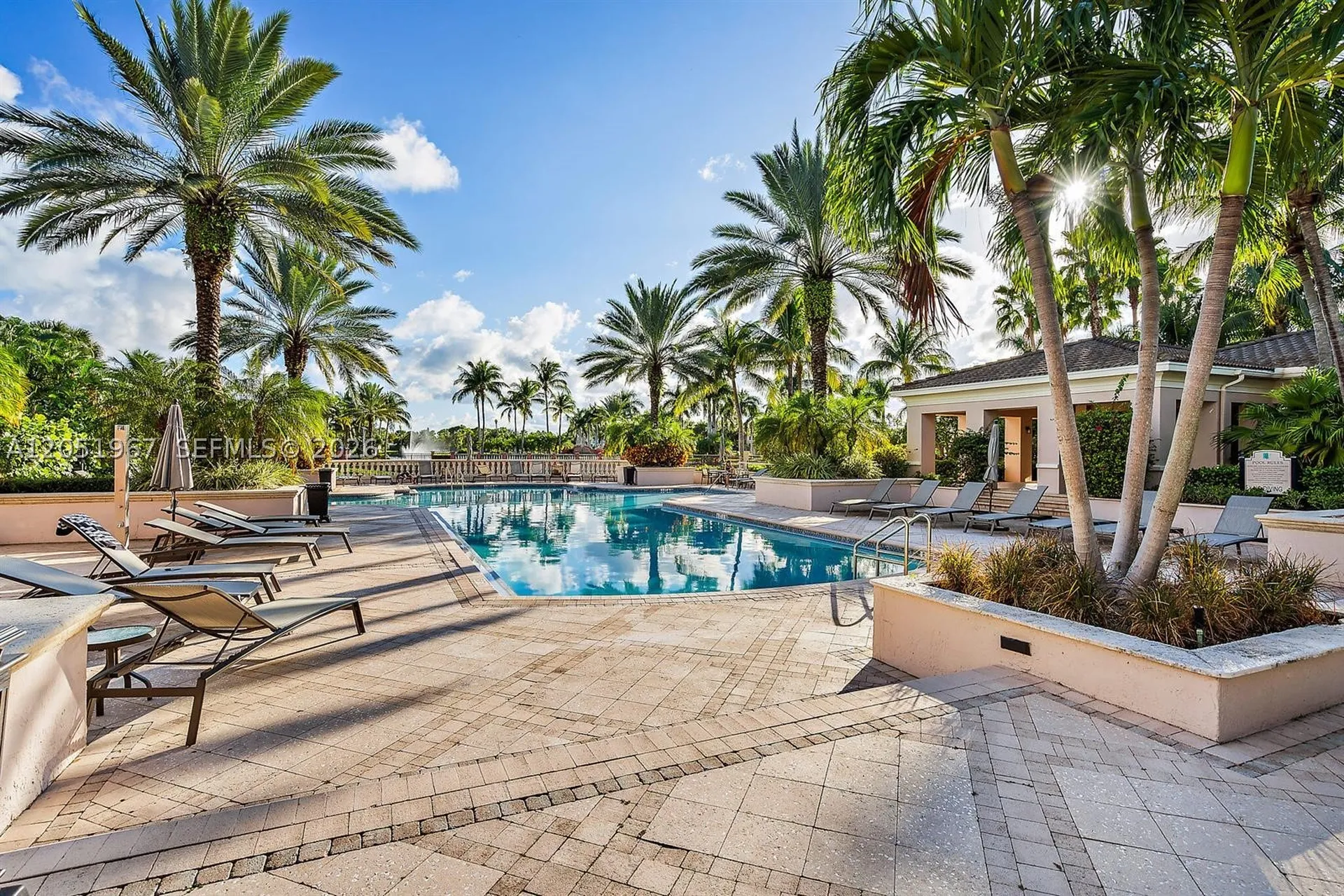 2803 N Sarento Place Palm Beach Gardens FL 33410