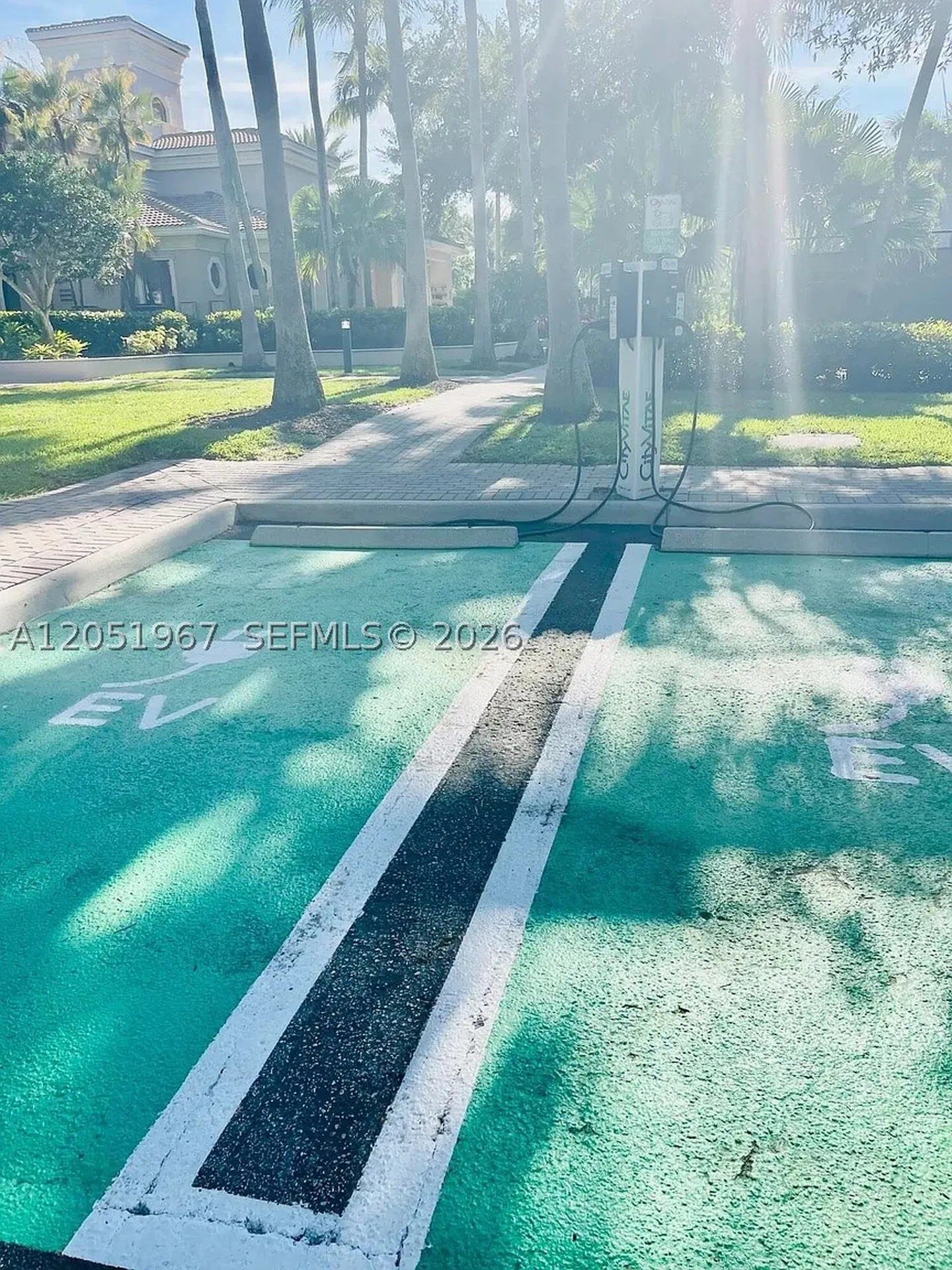 2803 N Sarento Place Palm Beach Gardens FL 33410