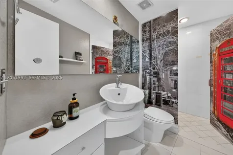 2950 NE 188th Street Aventura FL 33180