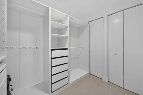 2950 NE 188th Street Aventura FL 33180