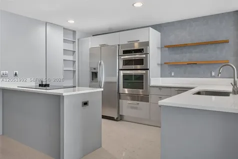 2950 NE 188th Street Aventura FL 33180
