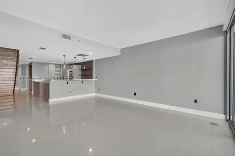 2950 NE 188th Street Aventura FL 33180
