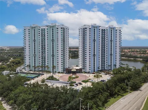 2681 N Flamingo Road Sunrise FL 33323