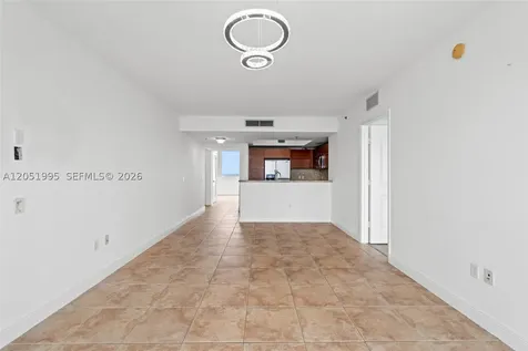 2681 N Flamingo Road Sunrise FL 33323