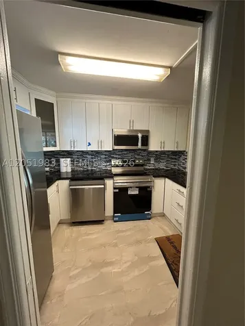 9461 Evergreen Place Davie FL 33324