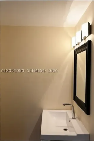 400 Valencia Avenue Coral Gables FL 33134