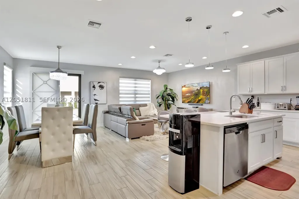 9517 Glider Way Boca Raton FL 33428