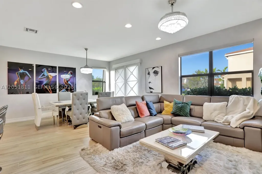 9517 Glider Way Boca Raton FL 33428