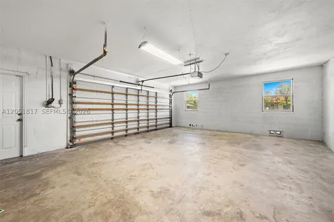 8744 SW 176th Terrace Palmetto Bay FL 33157