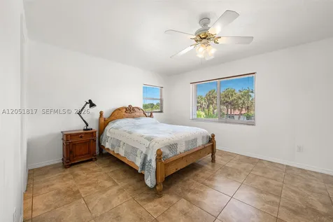 8744 SW 176th Terrace Palmetto Bay FL 33157