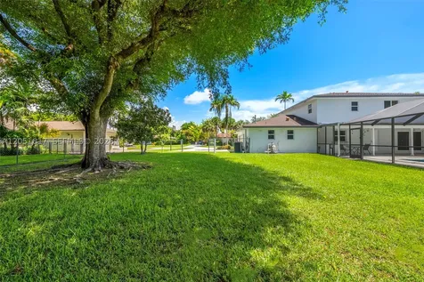 8744 SW 176th Terrace Palmetto Bay FL 33157