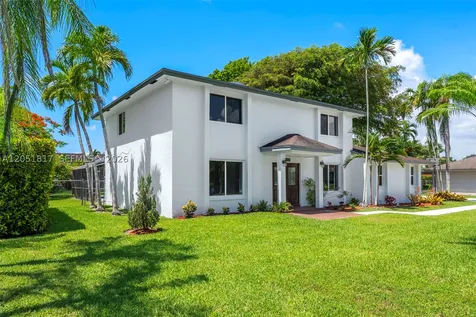 8744 SW 176th Terrace Palmetto Bay FL 33157