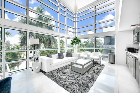 421 Meridian Avenue Miami Beach FL 33139