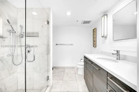 421 Meridian Avenue Miami Beach FL 33139