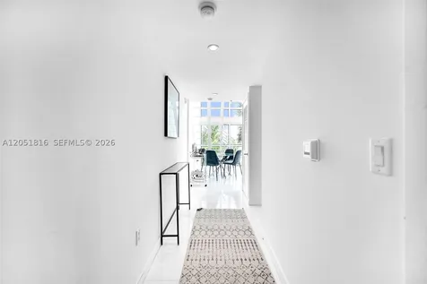 421 Meridian Avenue Miami Beach FL 33139