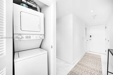421 Meridian Avenue Miami Beach FL 33139