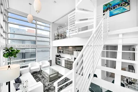 421 Meridian Avenue Miami Beach FL 33139