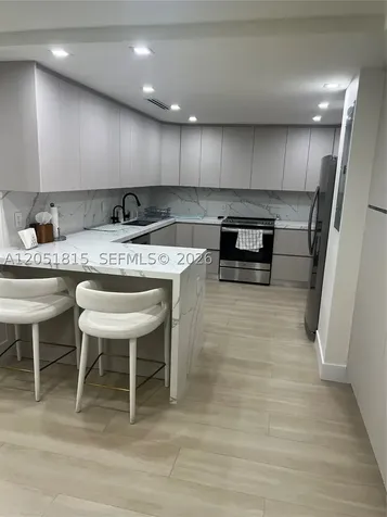 9801 Collins Avenue Bal Harbour FL 33154