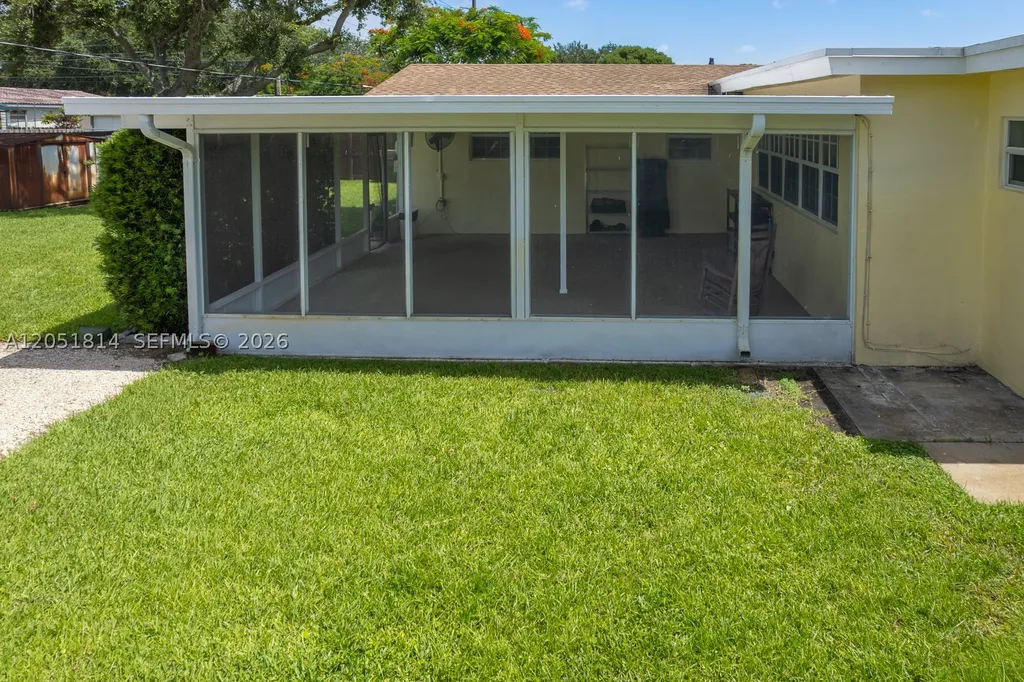 1700 N Park Road Hollywood FL 33021