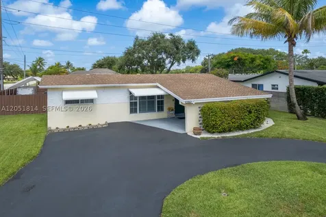 1700 N Park Road Hollywood FL 33021
