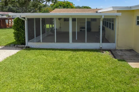 1700 N Park Road Hollywood FL 33021