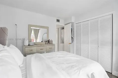 4600 SW 67th Avenue Miami FL 33155