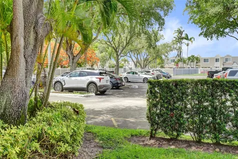4600 SW 67th Avenue Miami FL 33155