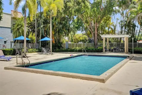4600 SW 67th Avenue Miami FL 33155