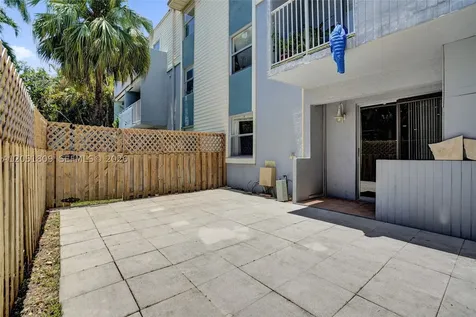 4600 SW 67th Avenue Miami FL 33155