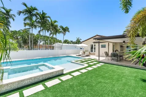 1255 Taylor Street Hollywood FL 33019
