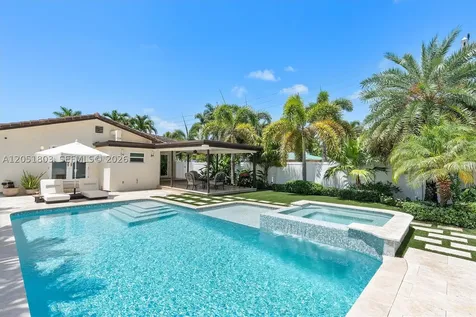 1255 Taylor Street Hollywood FL 33019