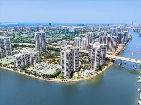 3600 Mystic Pointe Drive Aventura FL 33180