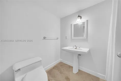 3600 Mystic Pointe Drive Aventura FL 33180