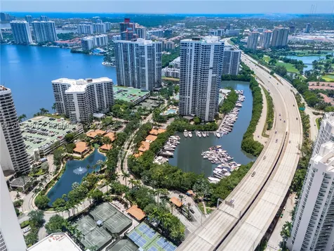 3600 Mystic Pointe Drive Aventura FL 33180