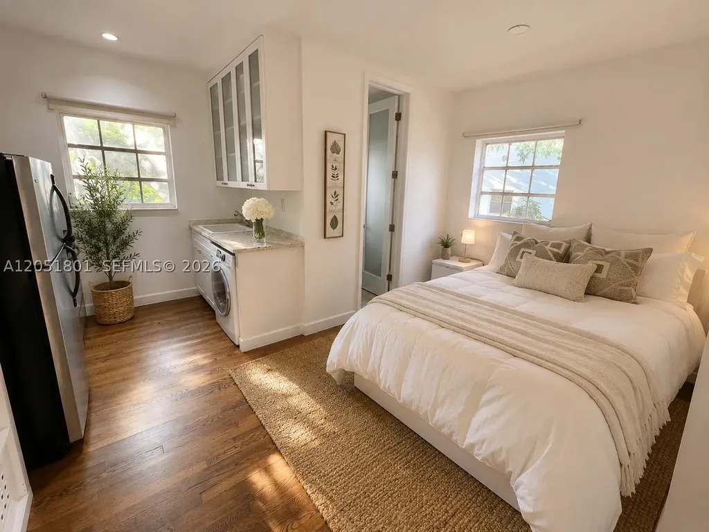 439 15th Street Miami Beach FL 33139