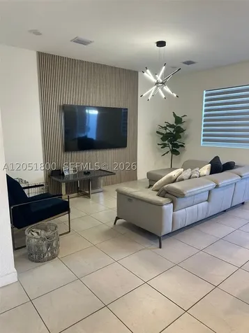 785 SE 18th Street Homestead FL 33034