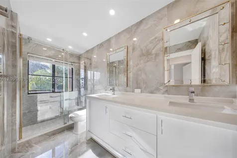 1538 Tamarind Court Weston FL 33327