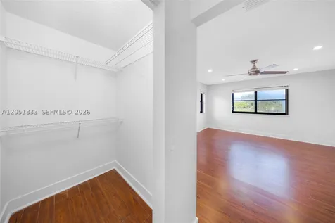 1538 Tamarind Court Weston FL 33327