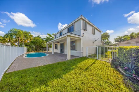 1538 Tamarind Court Weston FL 33327