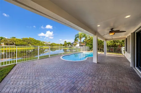 1538 Tamarind Court Weston FL 33327