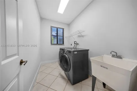 1538 Tamarind Court Weston FL 33327
