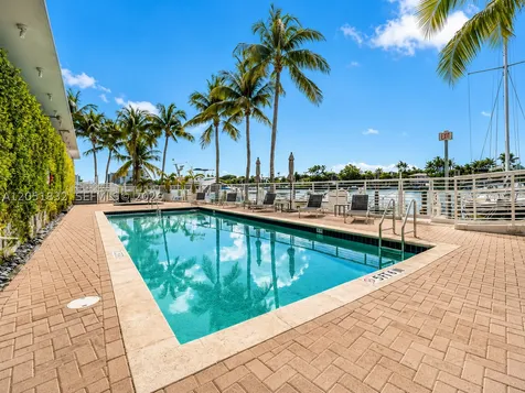 6580 Indian Creek Drive Miami Beach FL 33141