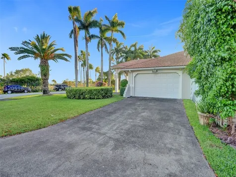 12401 SW 77th Street Miami FL 33183