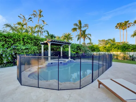 12401 SW 77th Street Miami FL 33183