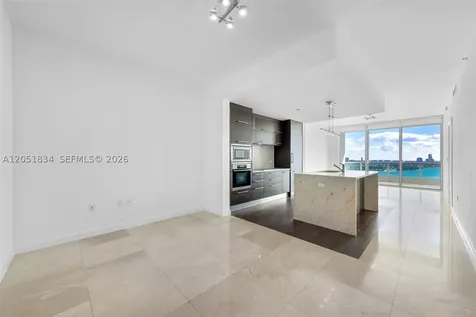 900 Biscayne Boulevard Miami FL 33132